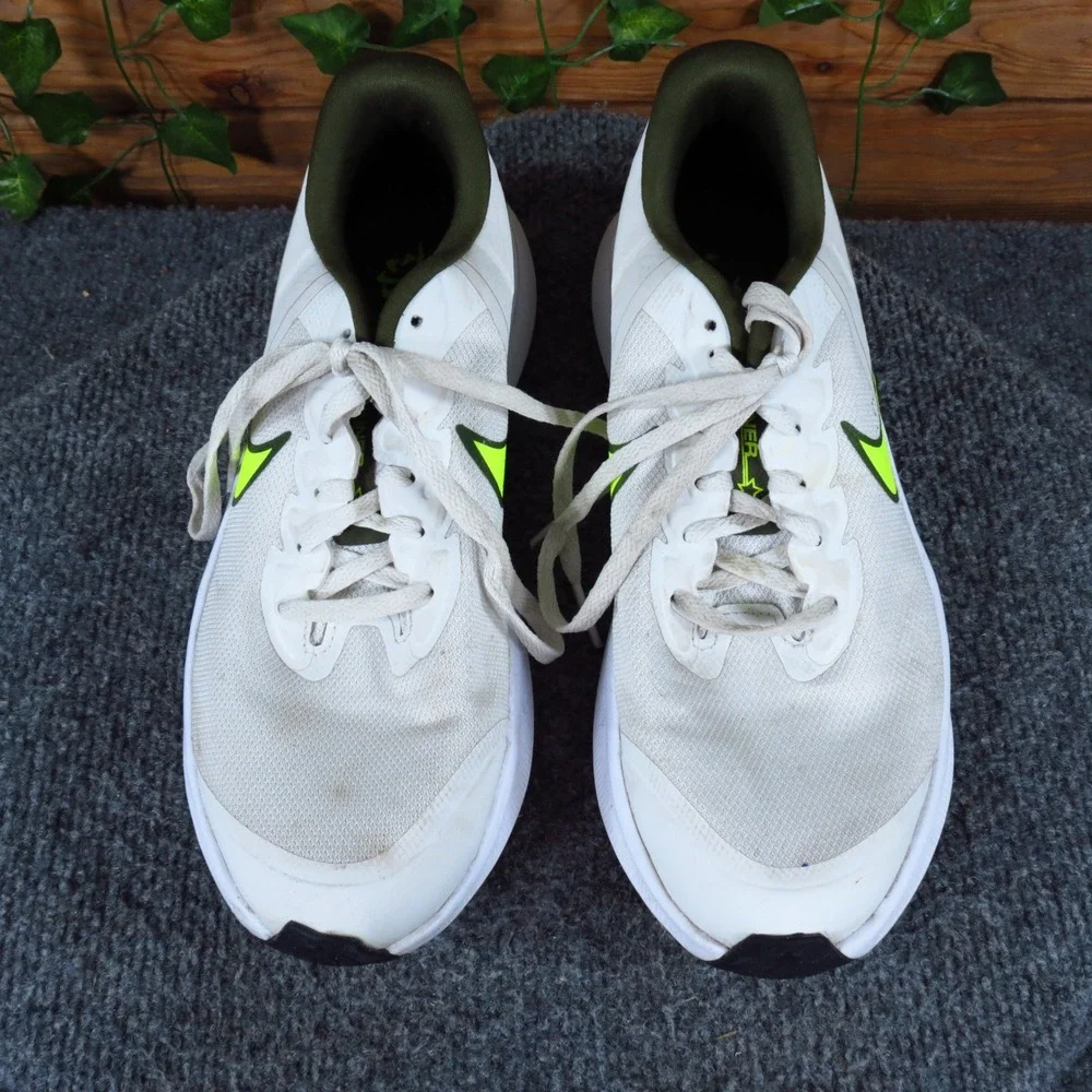 Nike Star Runner 3 Kids Running Shoes Size 7Y Athletic White Volt DA2776-011